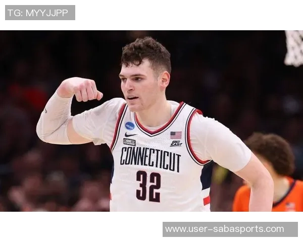 开拓者第七顺位选中克林根成为球队未来的重要支柱与希望 开拓者第七顺位选中克林根成为球队未来的重要支柱与希望