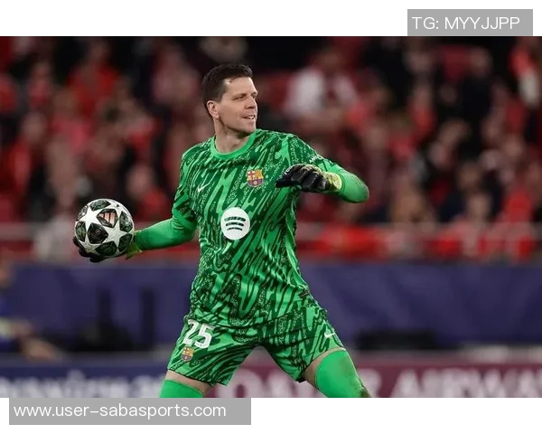 巴萨防线疲软什琴斯尼神扑难阻连续8场失球困境